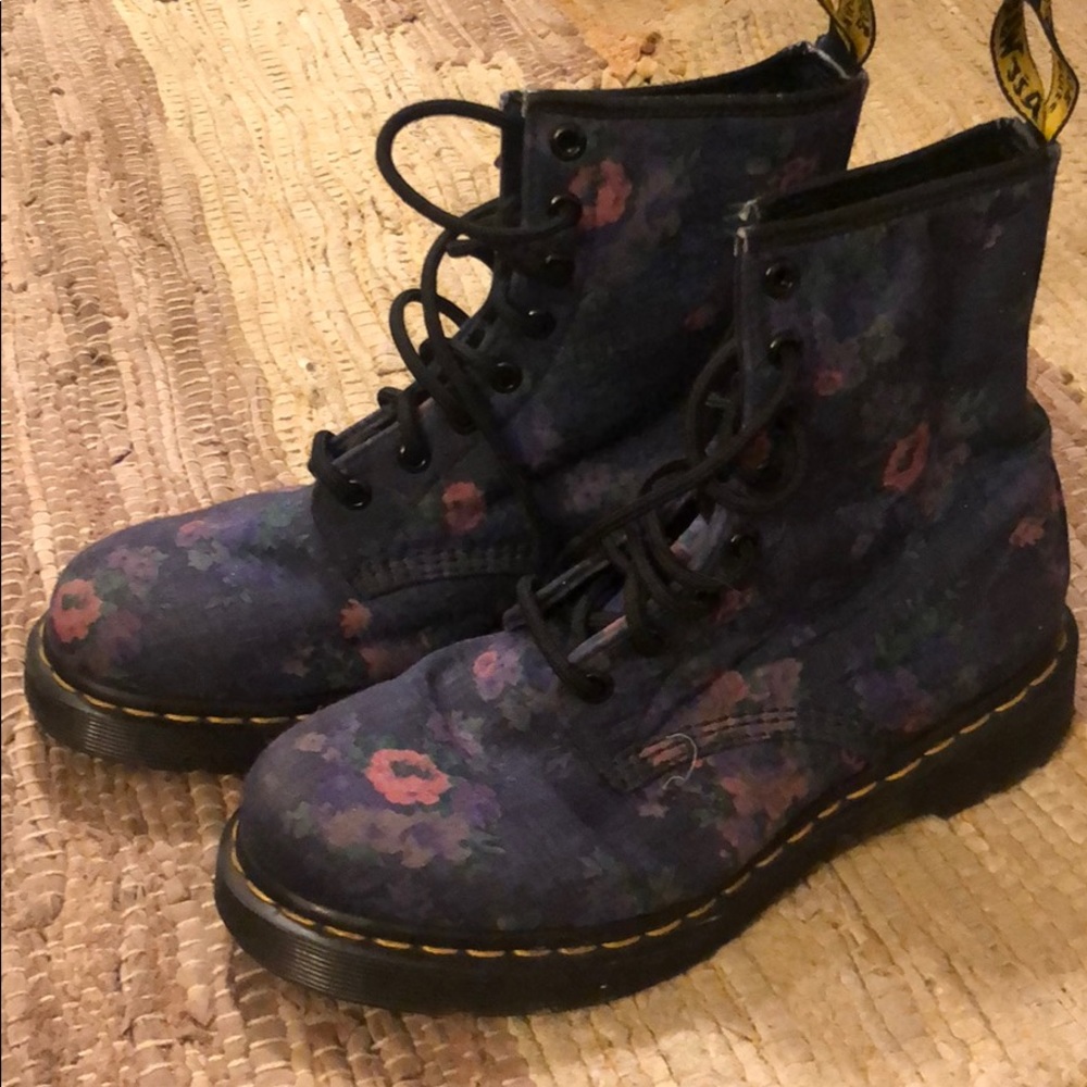 Floral Dr. Martens